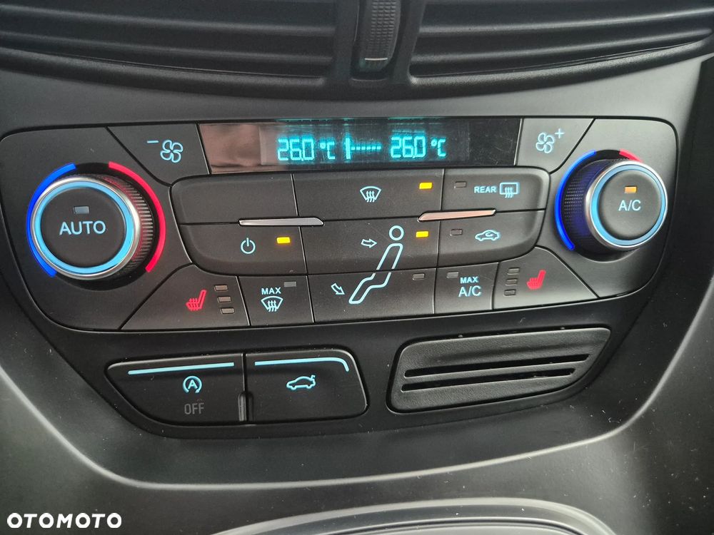 Ford C-MAX 1.5 TDCi Start-Stop-System Titanium - 31