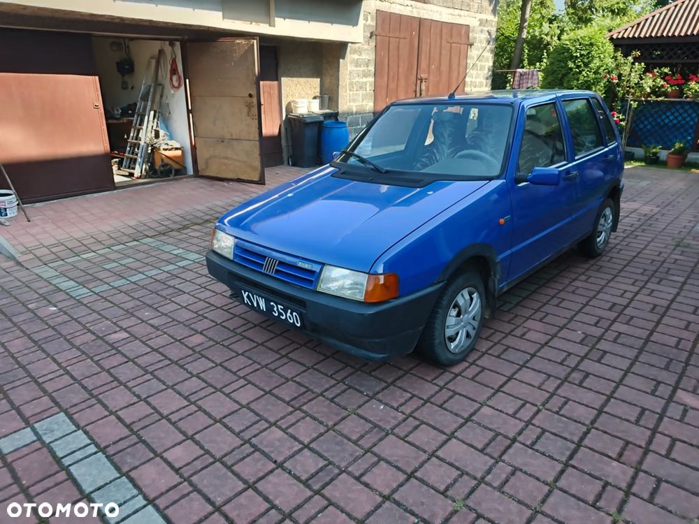 Fiat Uno - 1