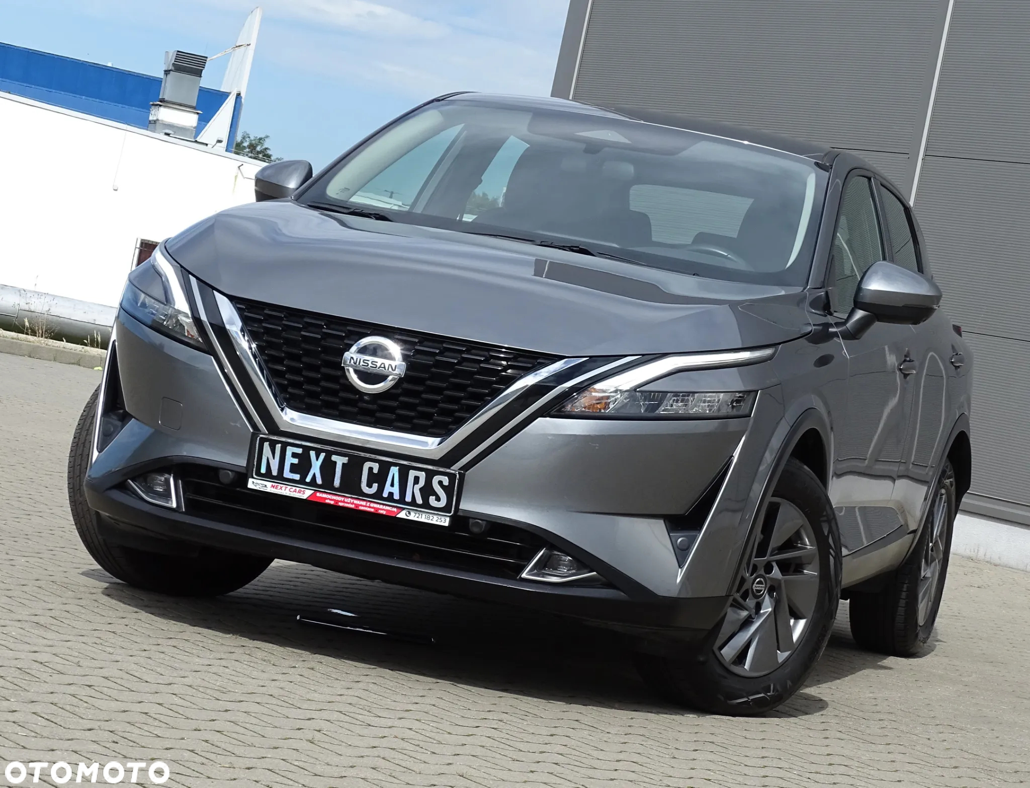 Nissan Qashqai - 2