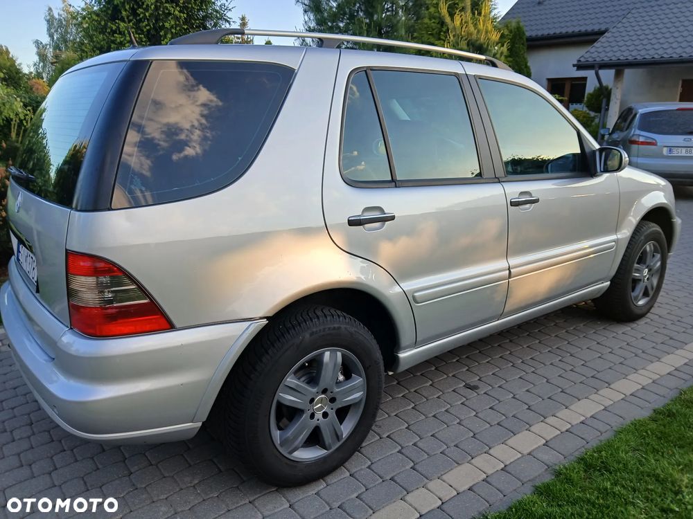 Mercedes-Benz ML - 6