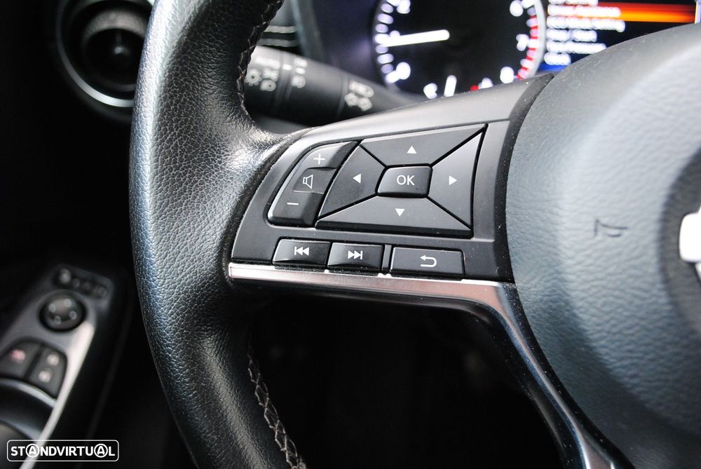 Nissan Juke 1.0 DIG-T N-Connecta - 14