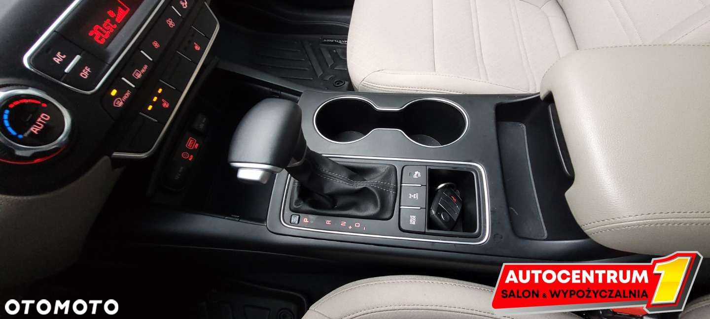 Kia Sorento - 35