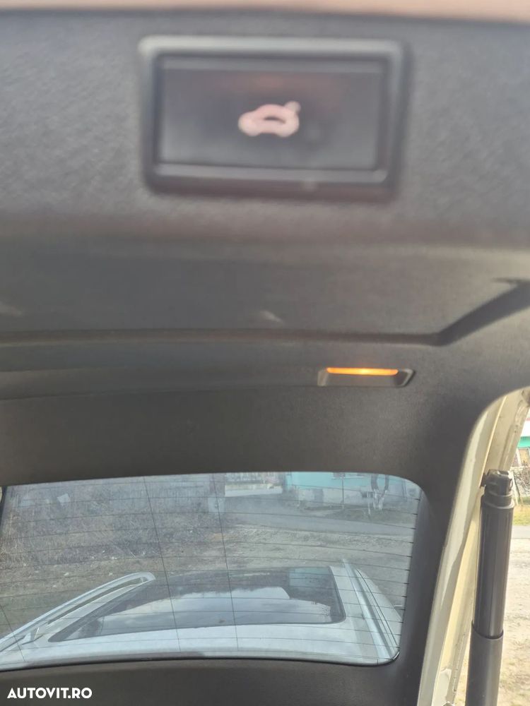 Skoda Superb 2.0 TDI DSG Elegance - 12