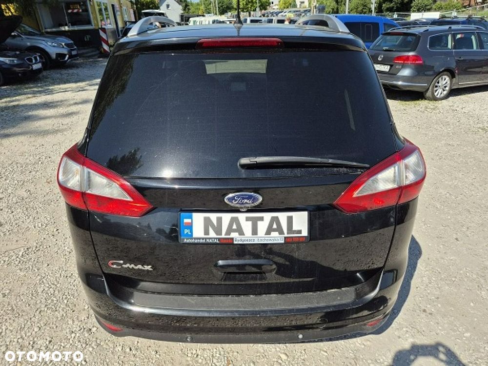 Ford Grand C-MAX - 18