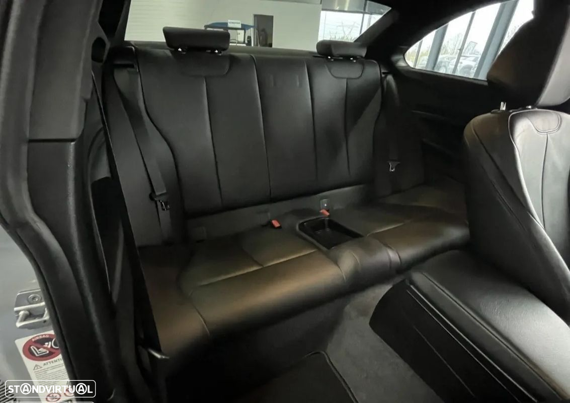 BMW 218 d Coupe Pack M - 18