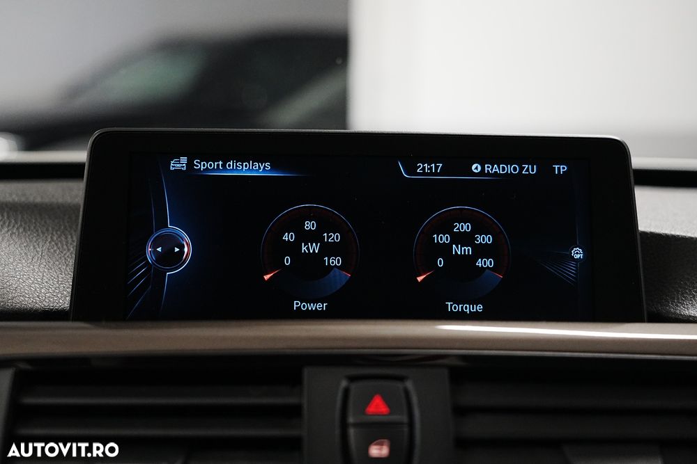 BMW Seria 3 320d Aut. Modern Line - 35