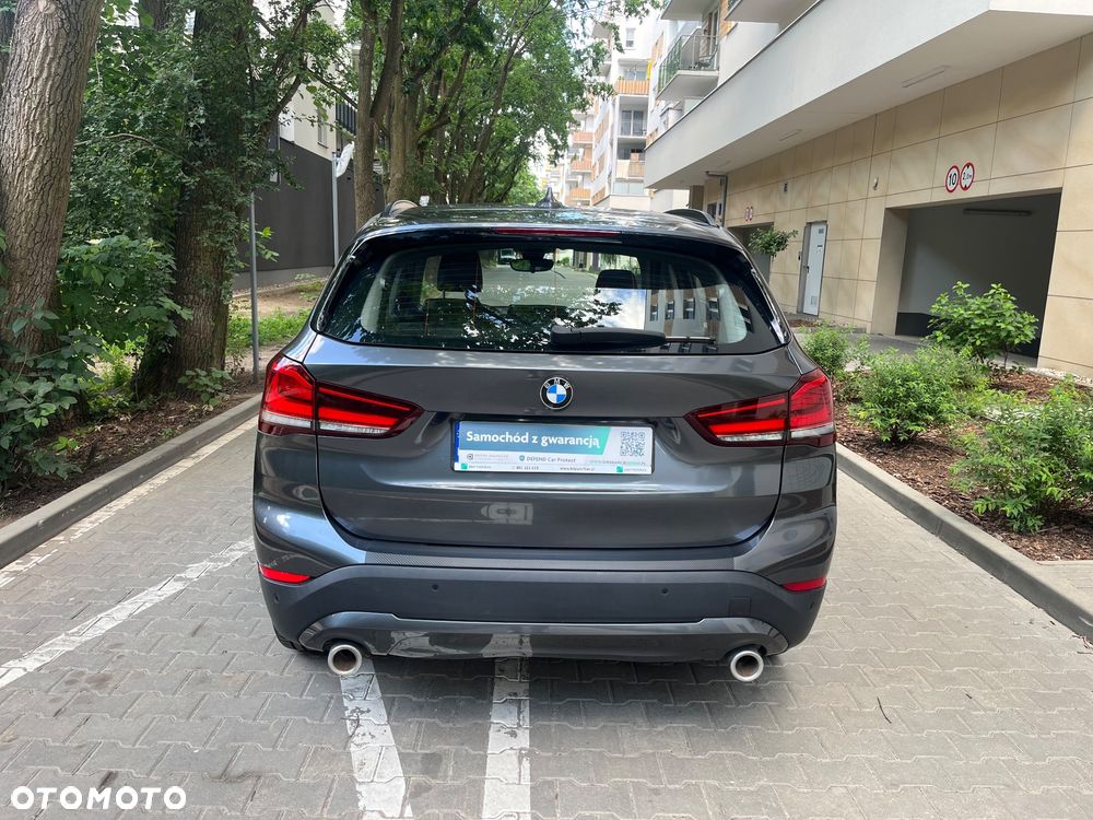 BMW X1 sDrive20i Sport Line sport - 7
