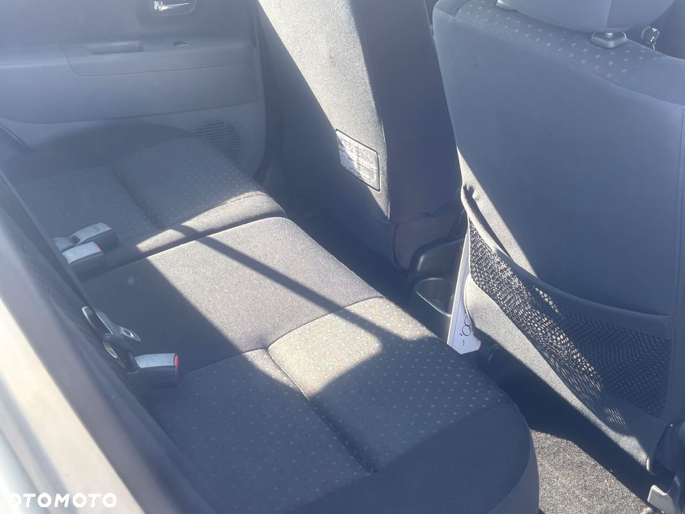 Daihatsu Sirion 1.3 - 14