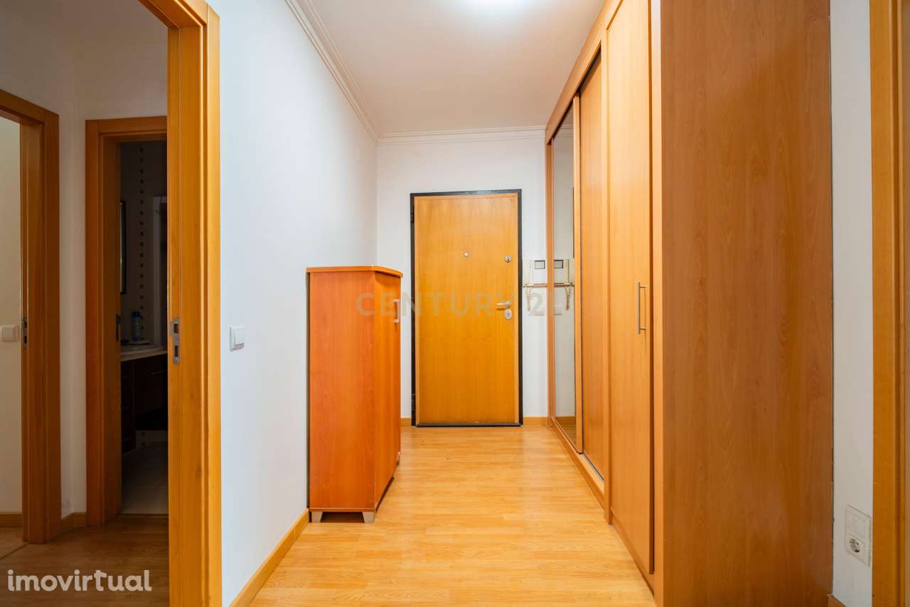 Excelente T2 com Terraço em Leiria - Espaço e Conforto - Grande imagem: 5/23