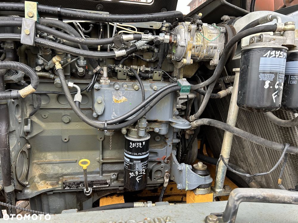 Silnik Deutz TCD 2013 L04 2V do koparki liebherr A314 - 2