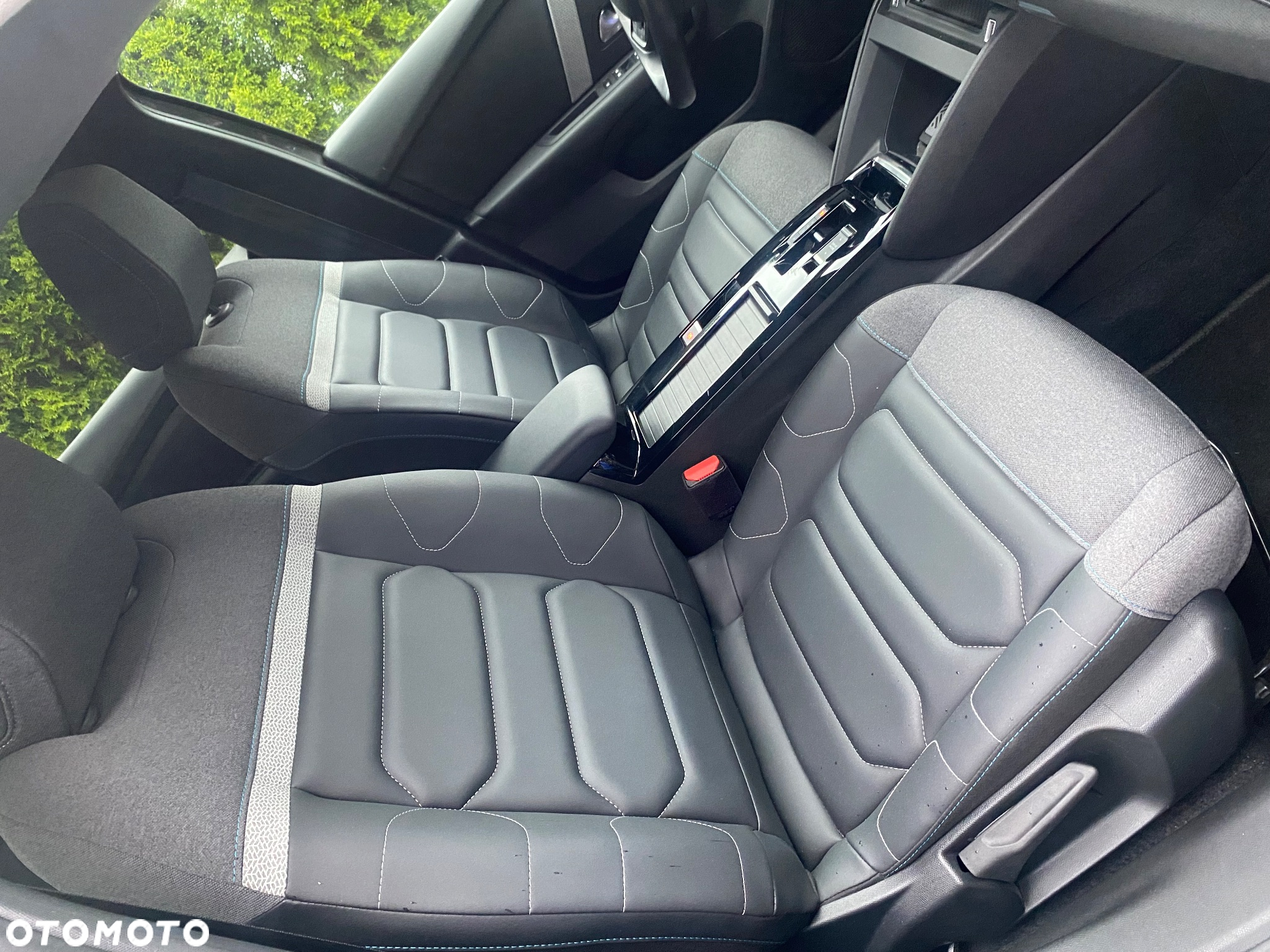 Citroën C4X 1.2 PureTech Shine Pack S&S EAT8 - 26