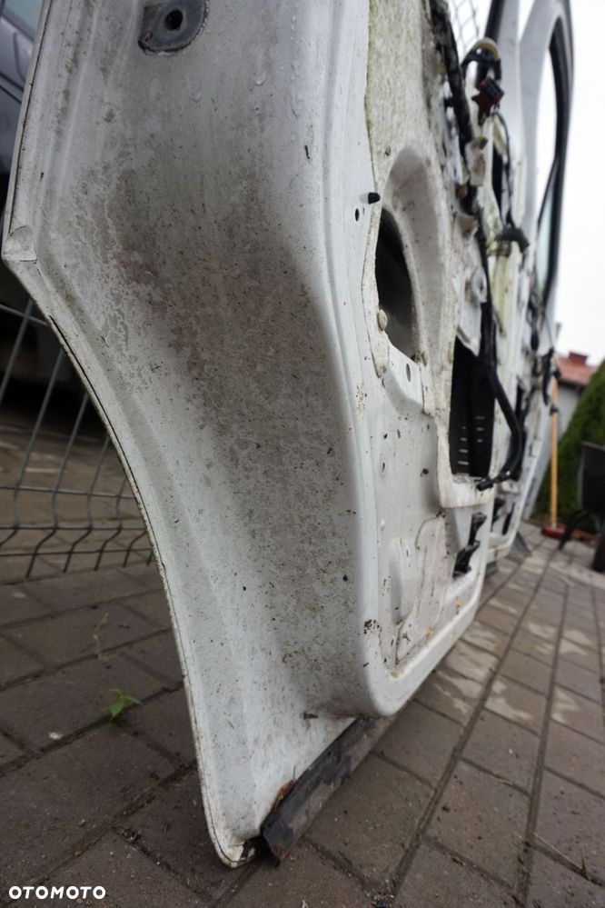 DRZWI PRZEDNIE PRAWE TRAFIC II  VIVARO PRIMASTAR BIAŁY RENAULT 2001-2014 - 9