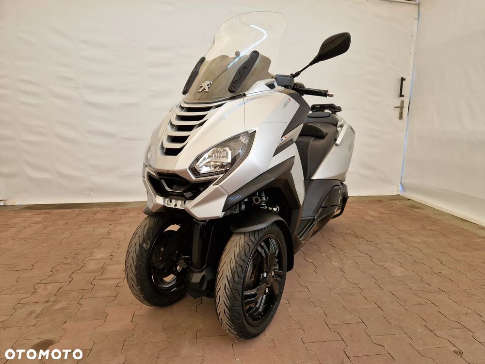Peugeot Metropolis - 9