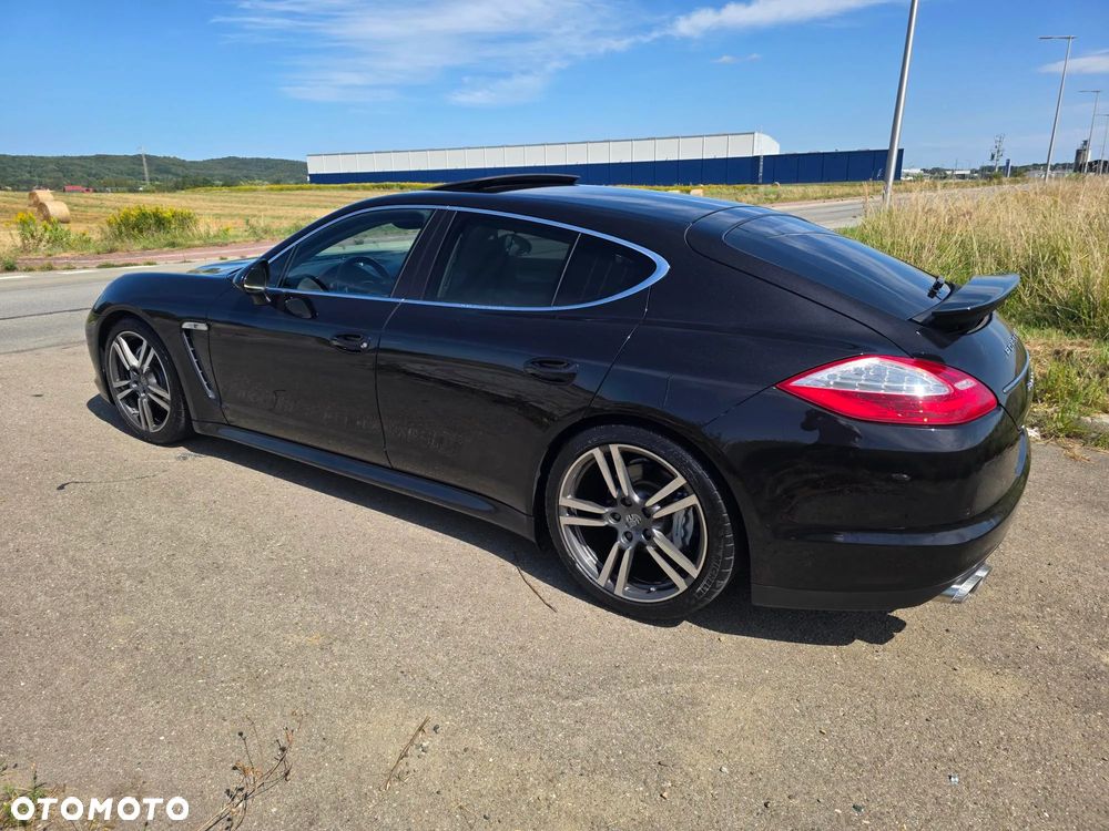 Porsche Panamera 4S PDK - 14