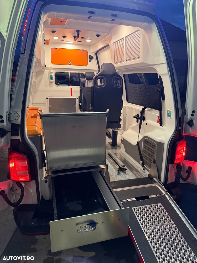 Volkswagen Transporter - 23