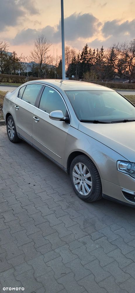 Volkswagen Passat 2.0 FSI 4Motion Comfortline - 3