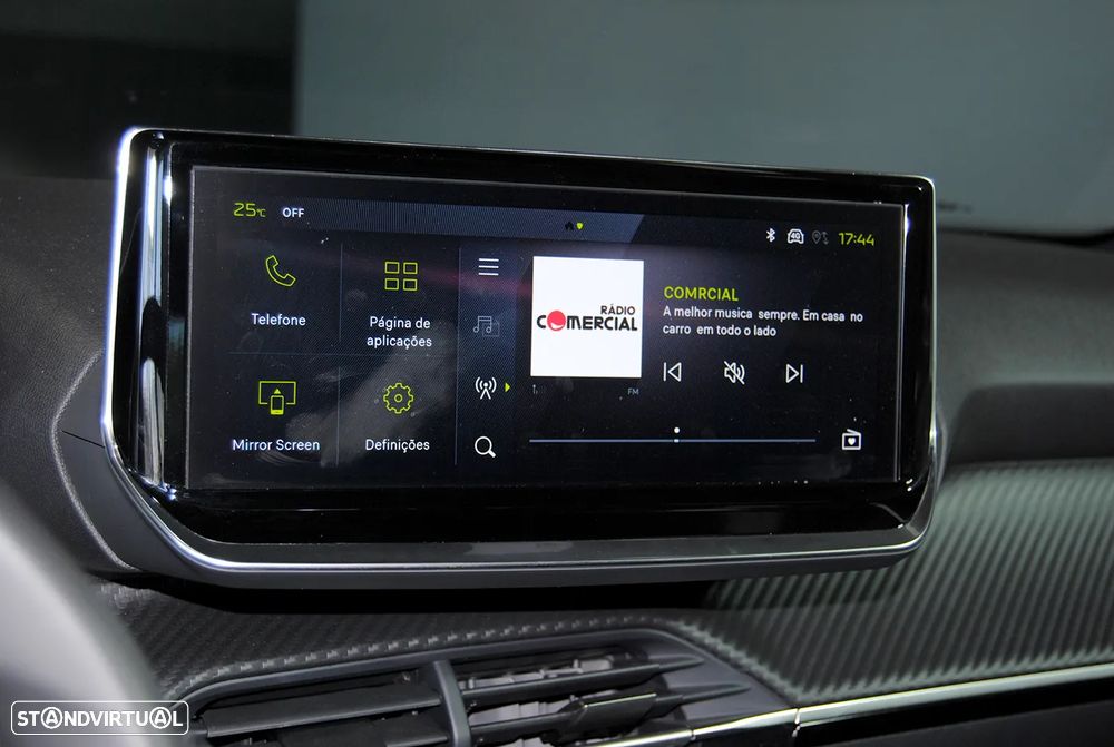 Peugeot 2008 1.2 Hybrid Allure e-DCS6 - 24