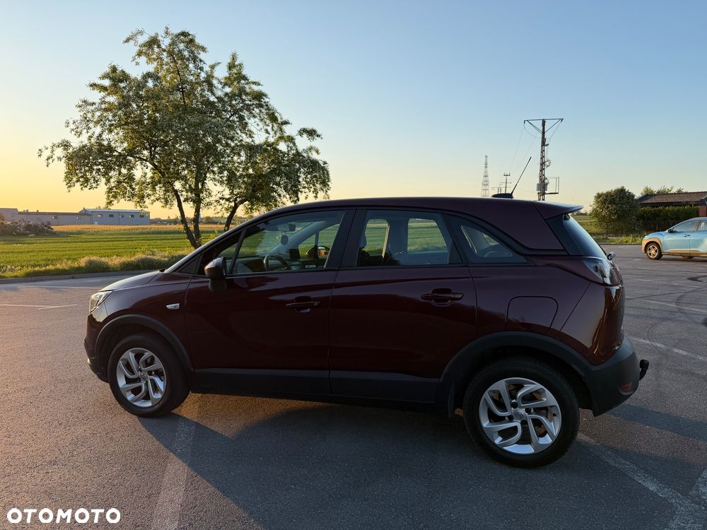 Opel Crossland X 1.2 T Design Line S&S - 8