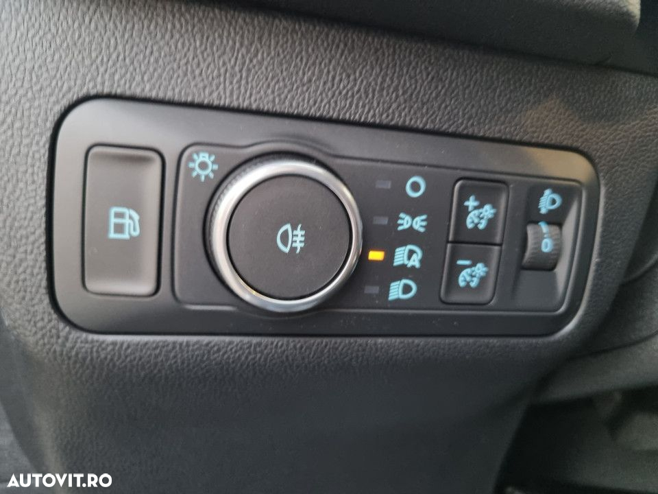 Ford Kuga 2.5 Duratec FWD PHEV ST-Line - 19