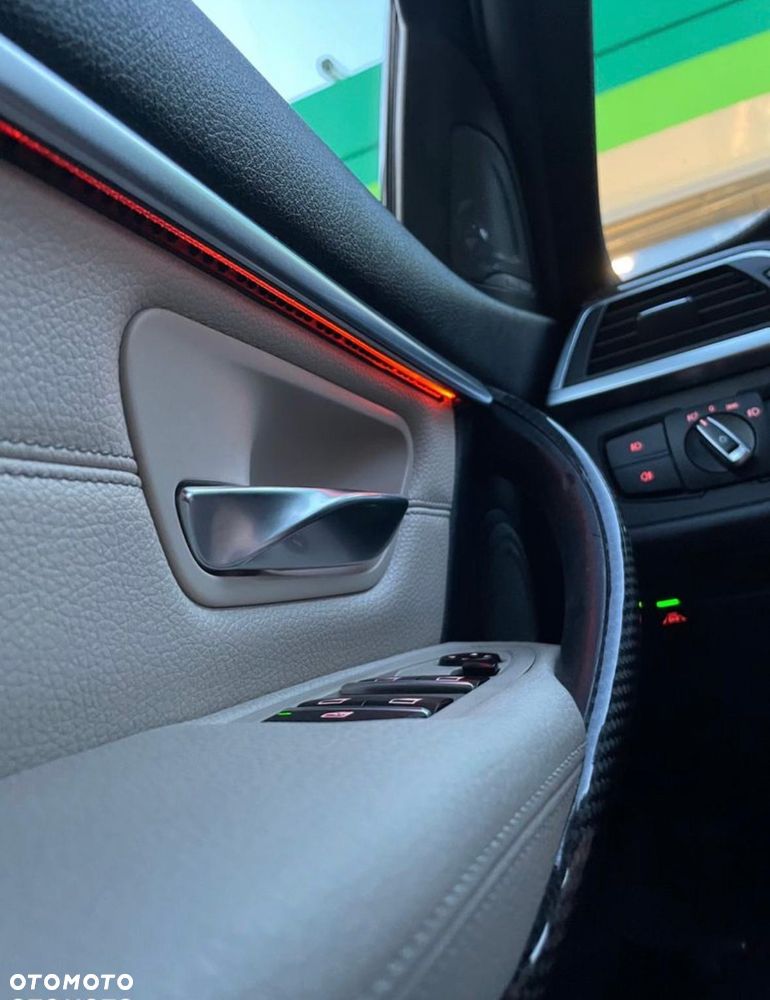 BMW Seria 3 335d xDrive - 12