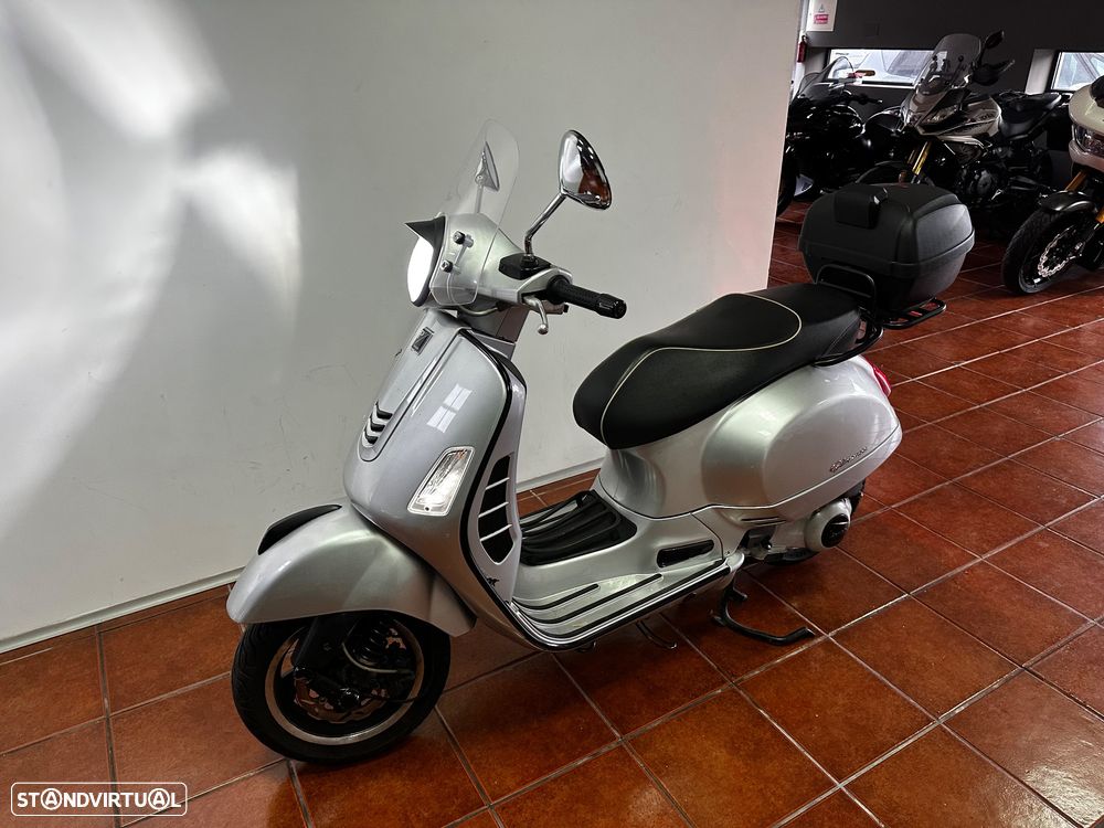 Vespa GTS Super 250 - 3