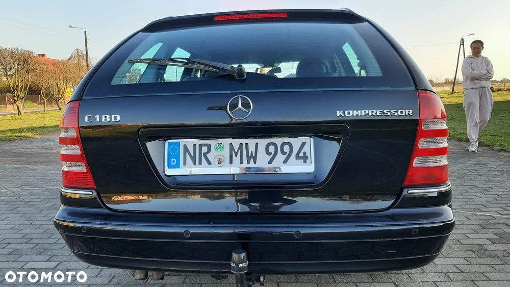 Mercedes-Benz Klasa C 180 Kompressor Avantgarde - 20