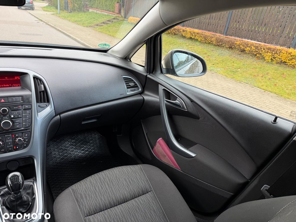 Opel Astra 1.4 Turbo Edition - 19