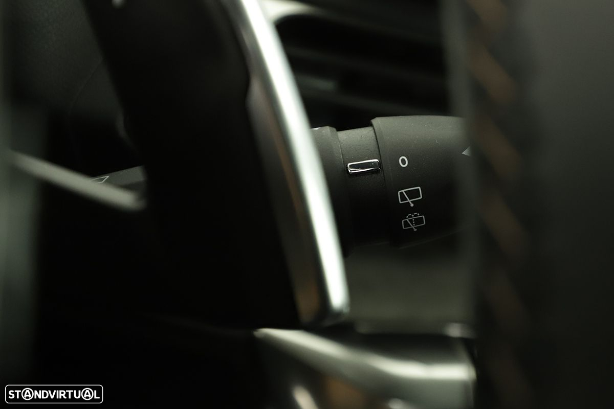 Peugeot 3008 1.2 PureTech GT EAT8 - 19