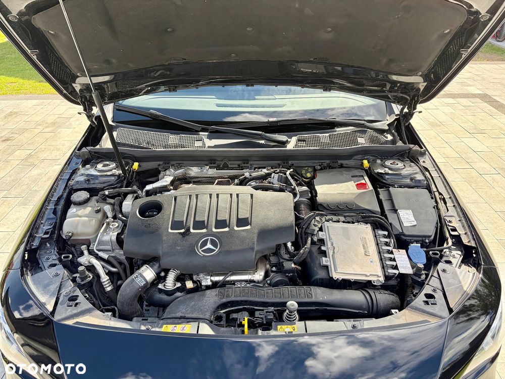 Mercedes-Benz CLA 200 d 8G-DCT Progressive - 9