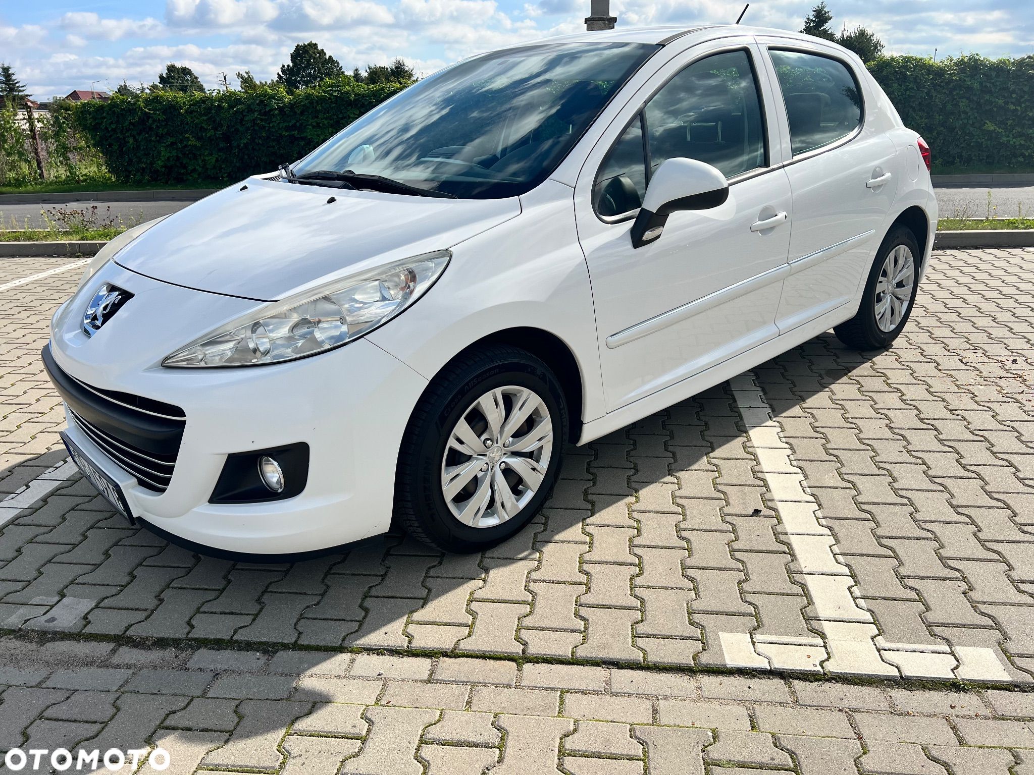 Peugeot 207 1.4 Trendy - 1