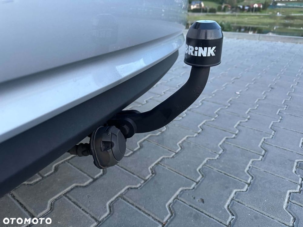 Audi A4 Avant 2.0 TDI DPF quattro Attraction - 9