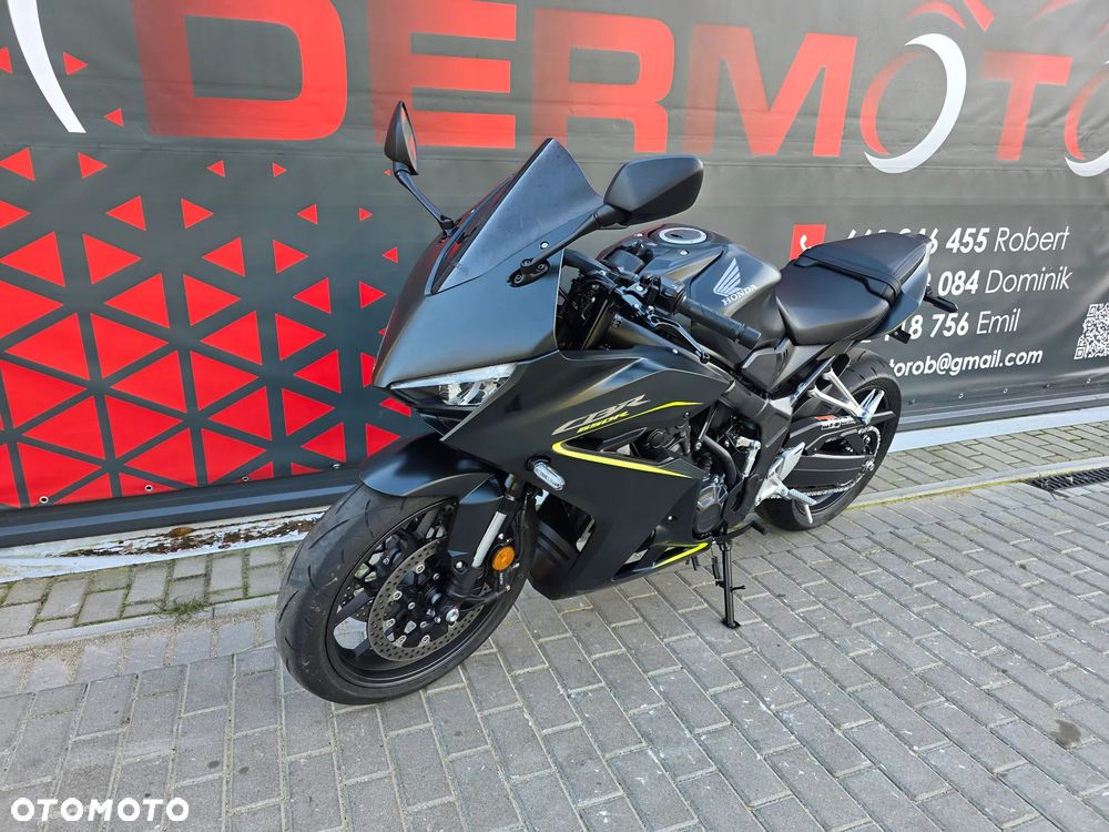 Honda CBR - 4
