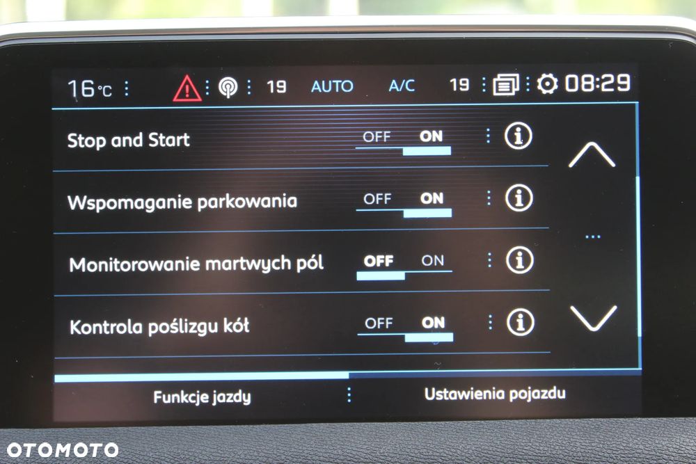 Peugeot 3008 1.2 PureTech Allure S&S - 37