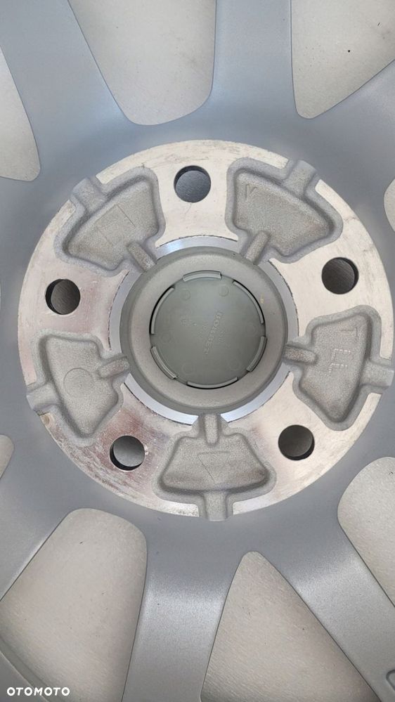 FELGA HYUNDAI SANTA FE TUCSON KIA 7,5X19 ET49,5 5X114,3 - 12