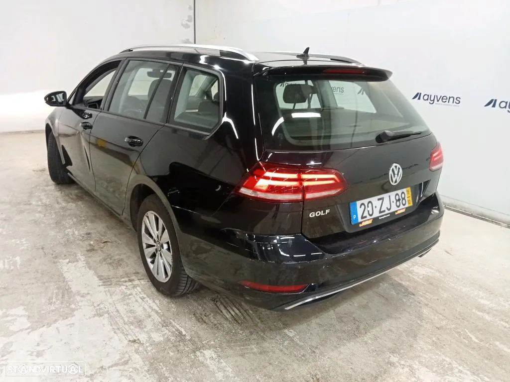 VW Golf Variant 1.6 TDi Confortline - 2