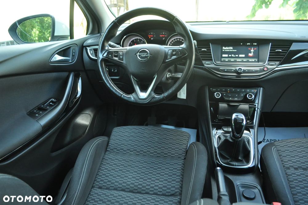 Opel Astra 1.4 Turbo Start/Stop Dynamic - 21