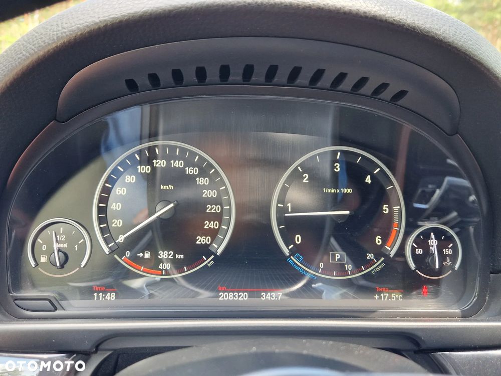 BMW Seria 5 520d Luxury Line - 16