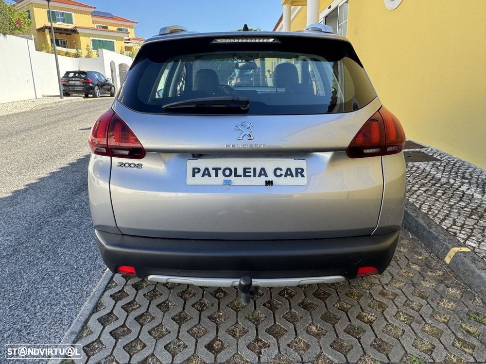 Peugeot 2008 1.2 PureTech Style EAT6 - 2