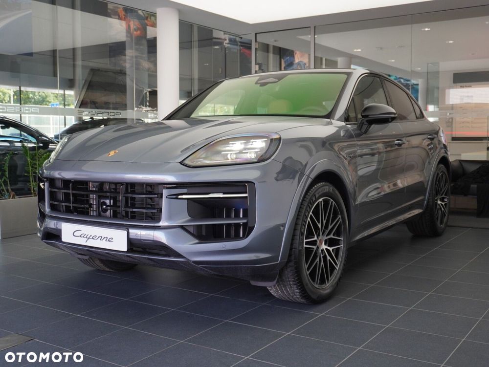 Porsche Cayenne E-Hybrid PHEV Black Edition - 4