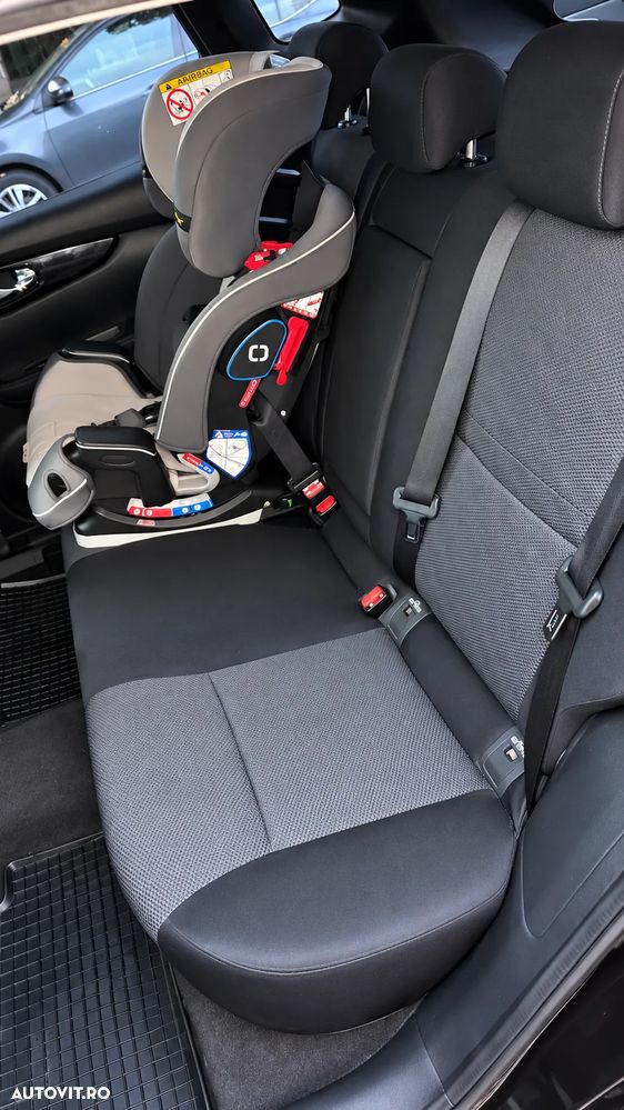 Nissan Qashqai - 14