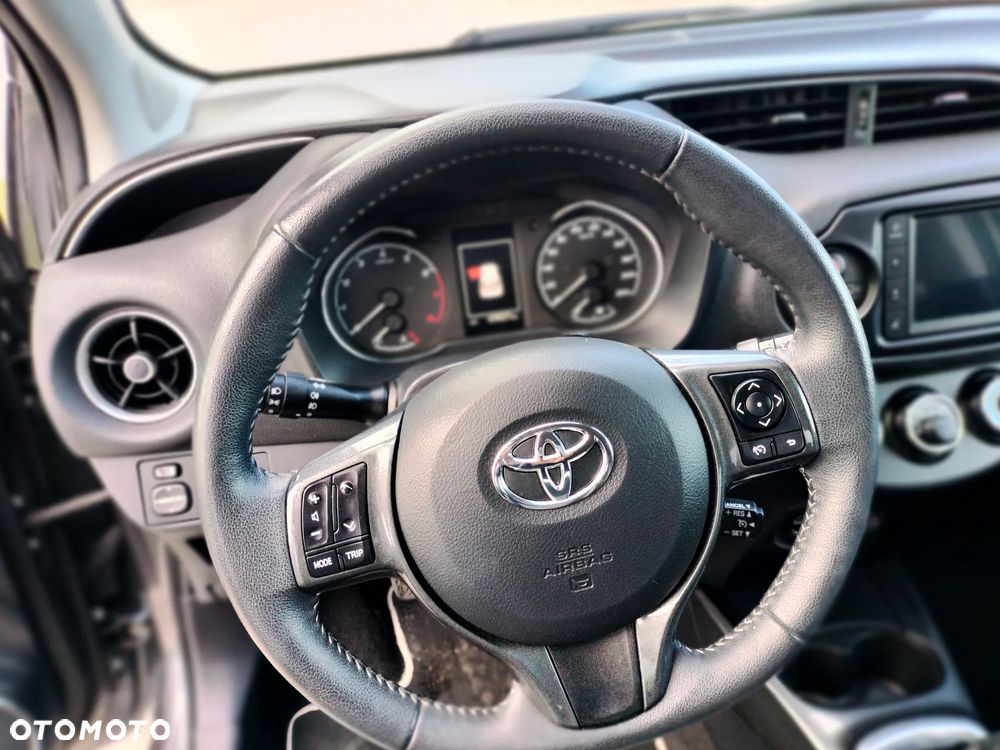 Toyota Yaris 1.5 20th Anniversary - 15