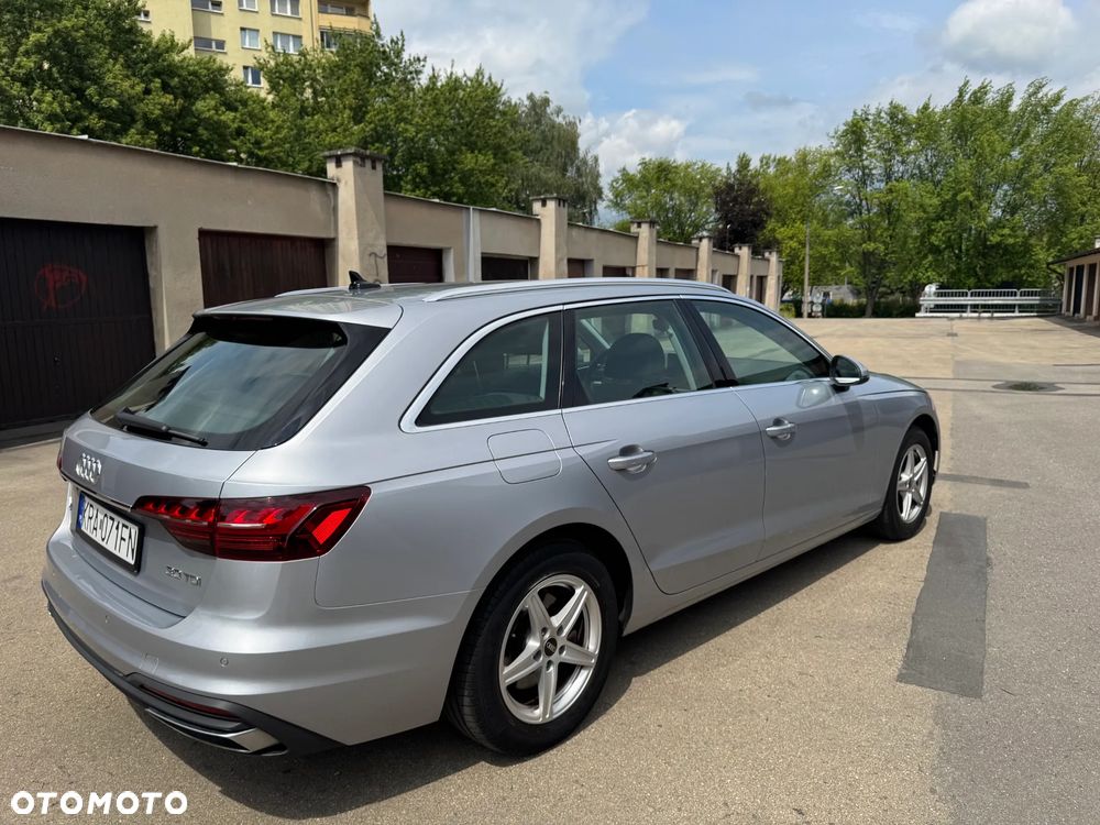 Audi A4 Avant - 27
