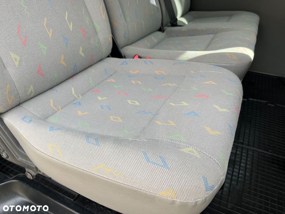 Volkswagen Transporter - 15