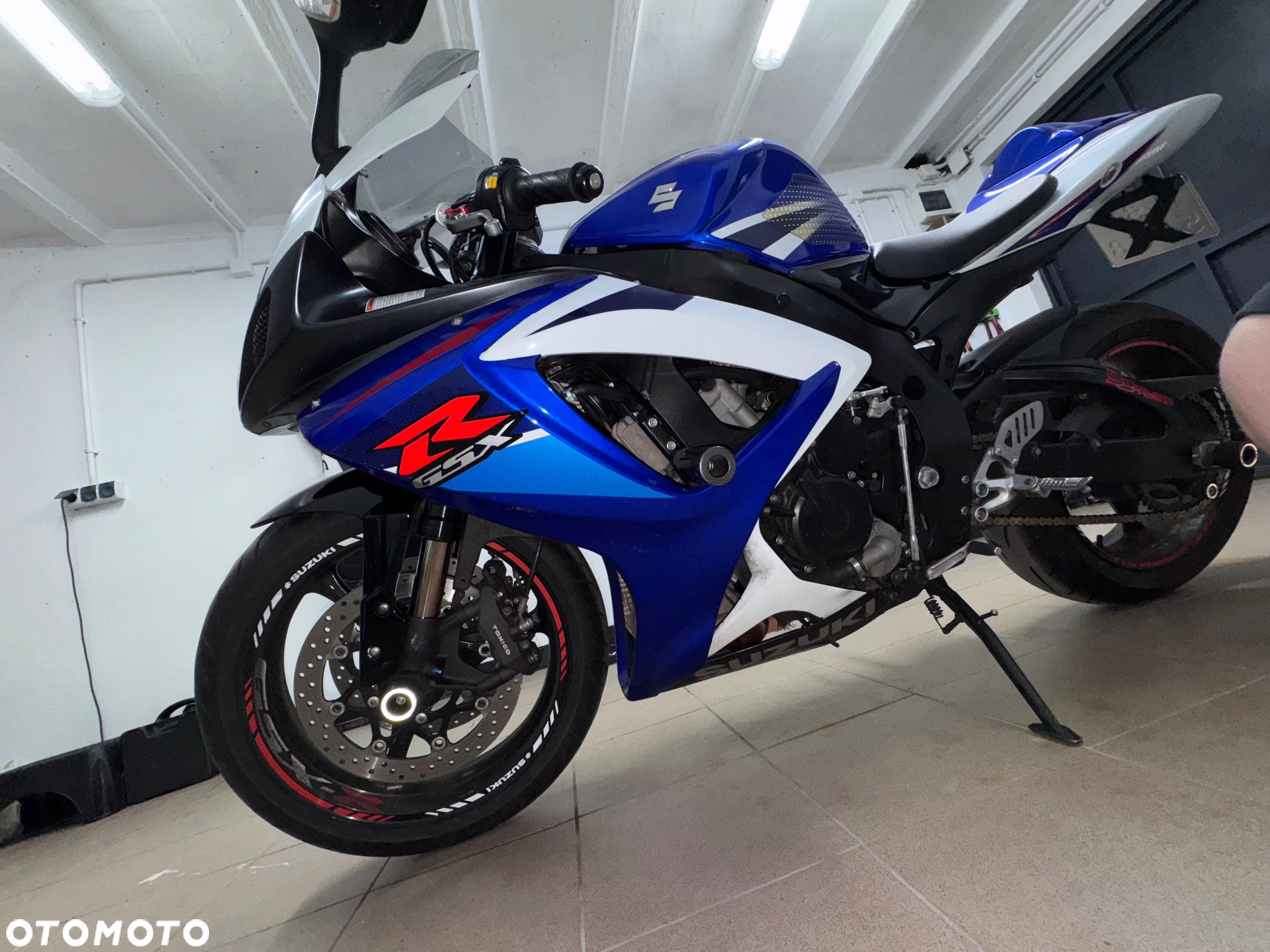 Suzuki GSX-R - 11