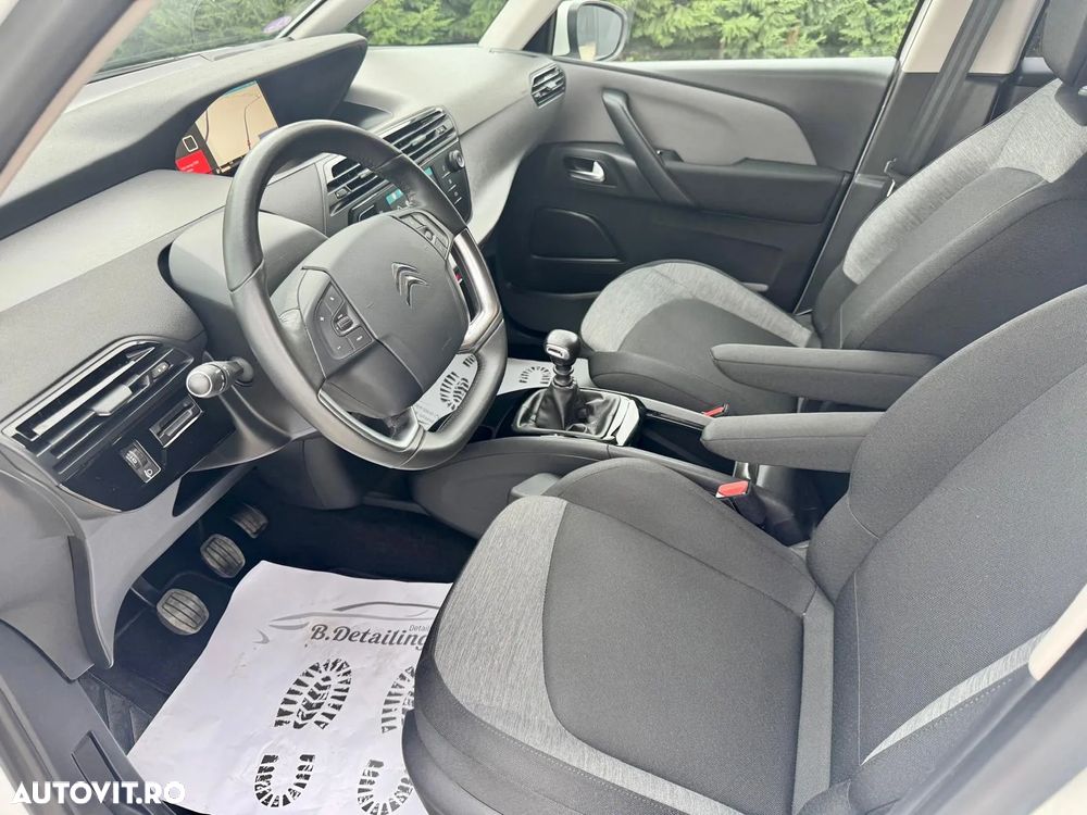 Citroën C4 Grand Space Tourer - 8