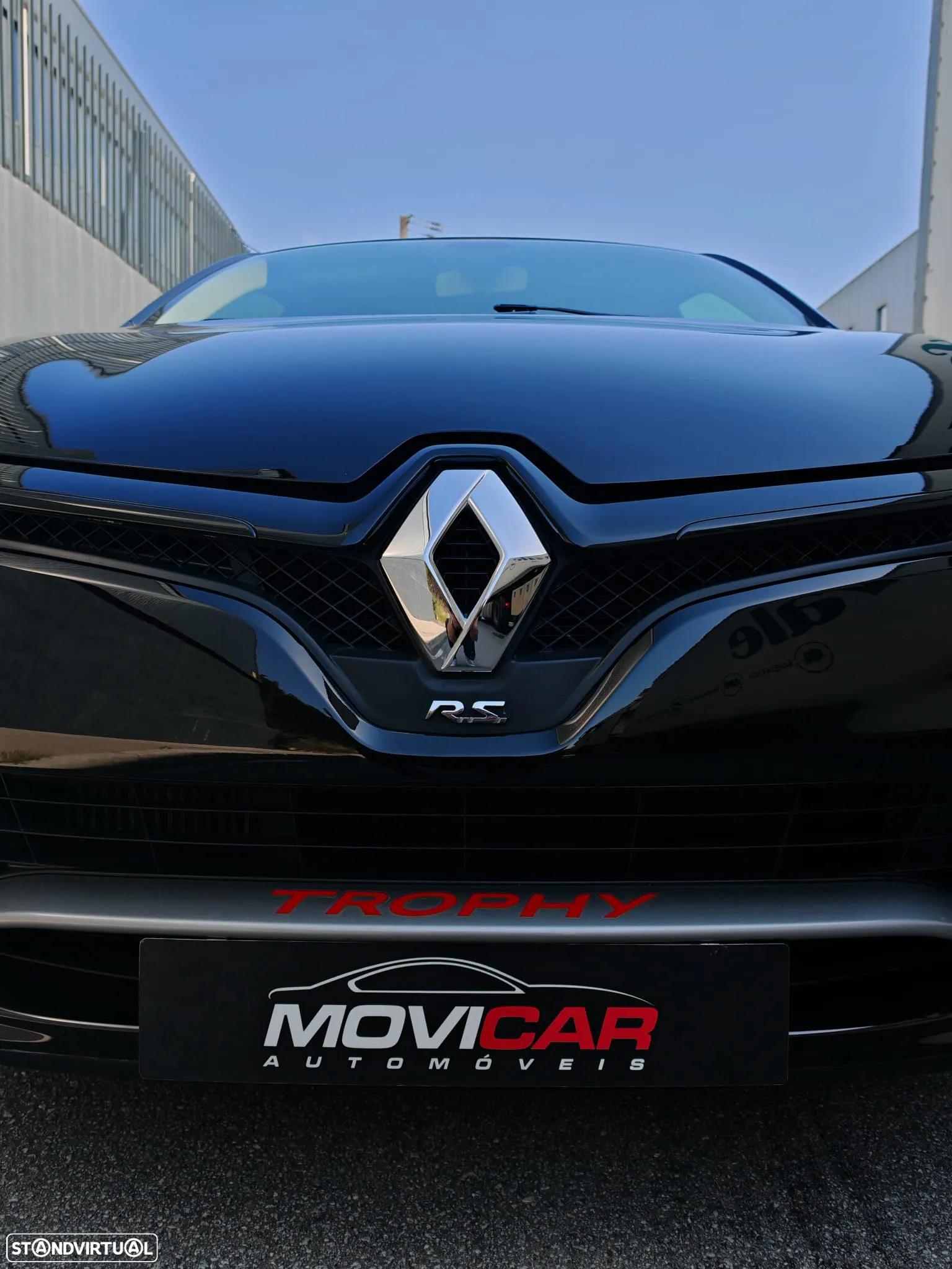 Renault Clio TCe 220 EDC R.S. Trophy - 24