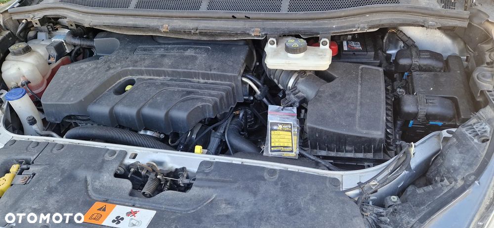 Ford S-Max 2.0 TDCi Titanium PowerShift - 29