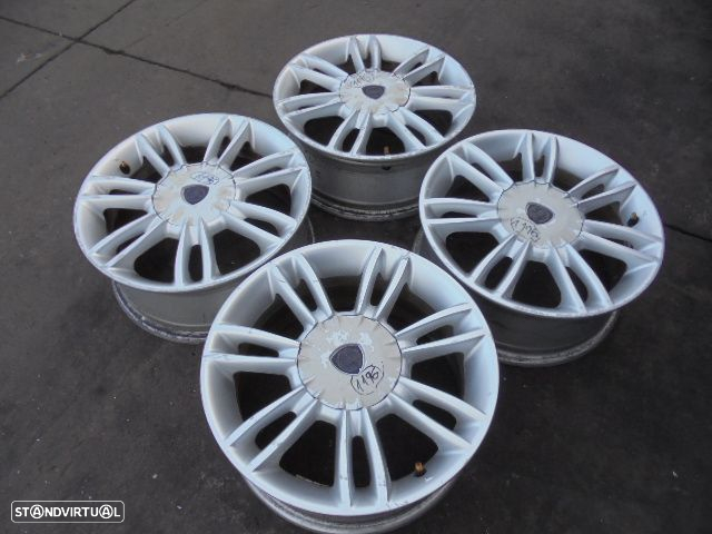 Jogo De Jantes 735452345 LANCIA YPSILON 4 FASE 2 2009 1.3JTD 75CV 3P CINZA 40 6Jx15 4X98 57.8MM - 4
