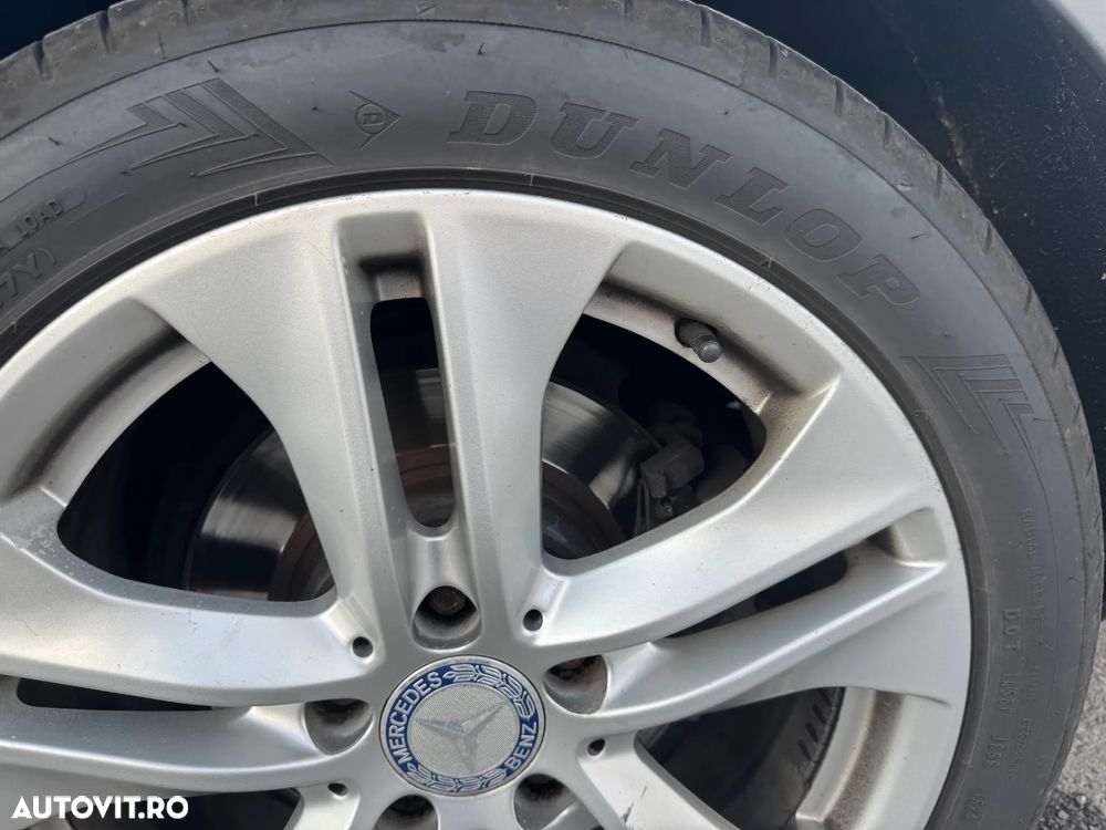 Mercedes-Benz E 220 CDI DPF BlueEFFICIENCY Automatik Avantgarde - 10