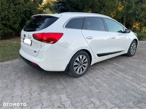 Kia Ceed 1.6 CRDi L DCT - 2